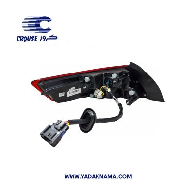 چراغ خطر روی بدنه تارا سال - سمت راست برند کروزپلاس